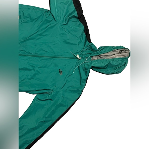 Nike jacket - Picture 5 of 7